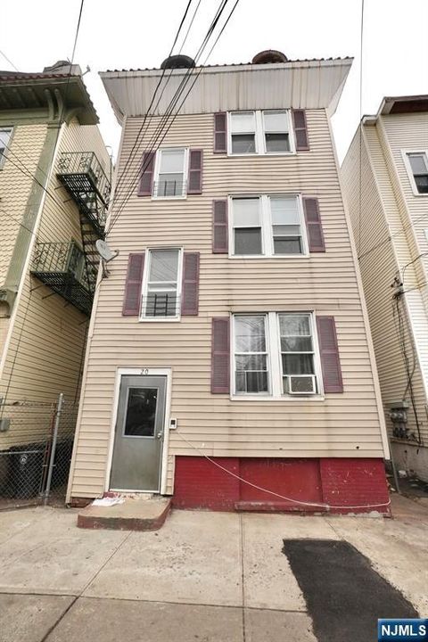 Photo of 20 Stuyvesant Avenue, Newark, NJ 07106 (MLS # 25041682)