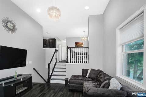 Featured picture for the property 24034429