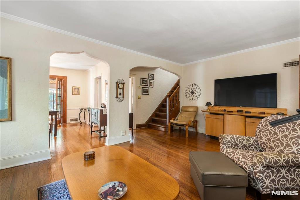 Homes for Sale in Northern NJ | ThisIsRiverEdge.com 512 Fairidge Terrace