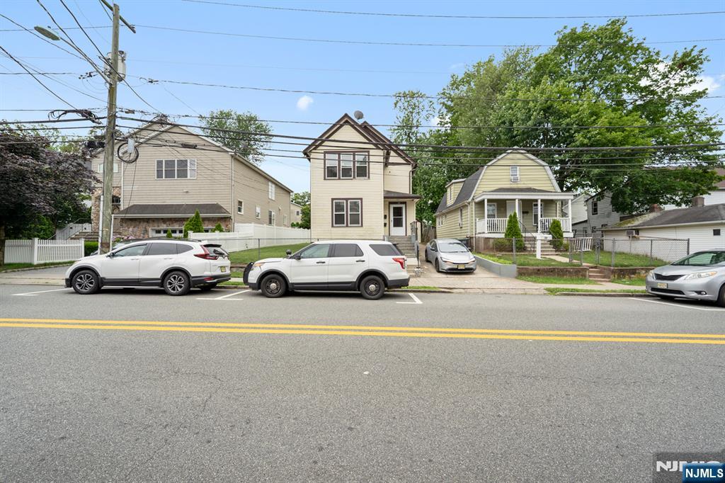 86 Main Street 2