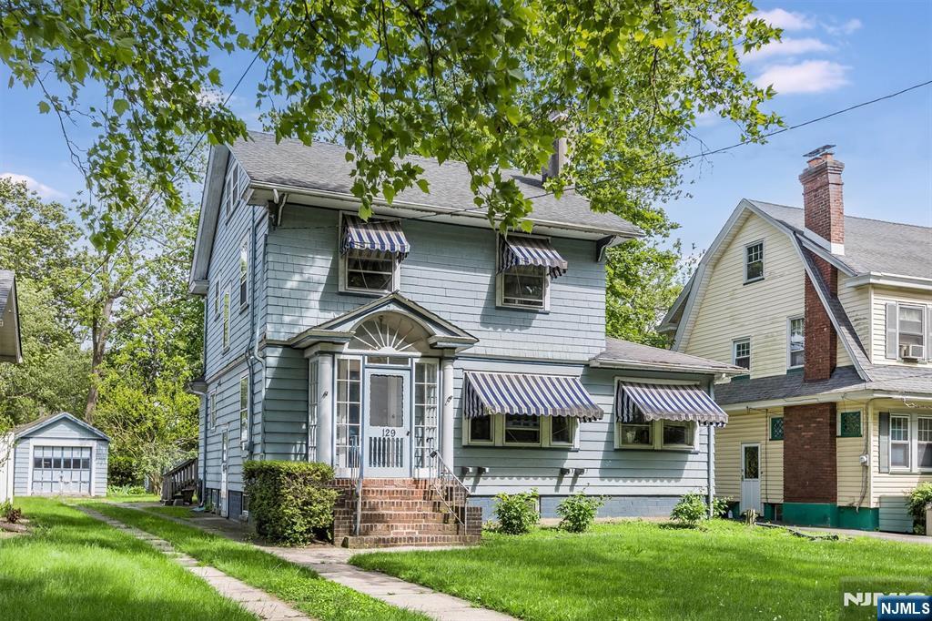 Property for Sale at 129 Essex Avenue, Bloomfield, New Jersey - Bedrooms: 3 
Bathrooms: 1 
Rooms: 9  - $535,000