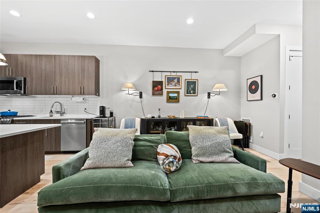 289 Webster Avenue 1