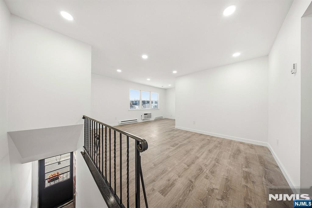 245 Edmund Avenue 3