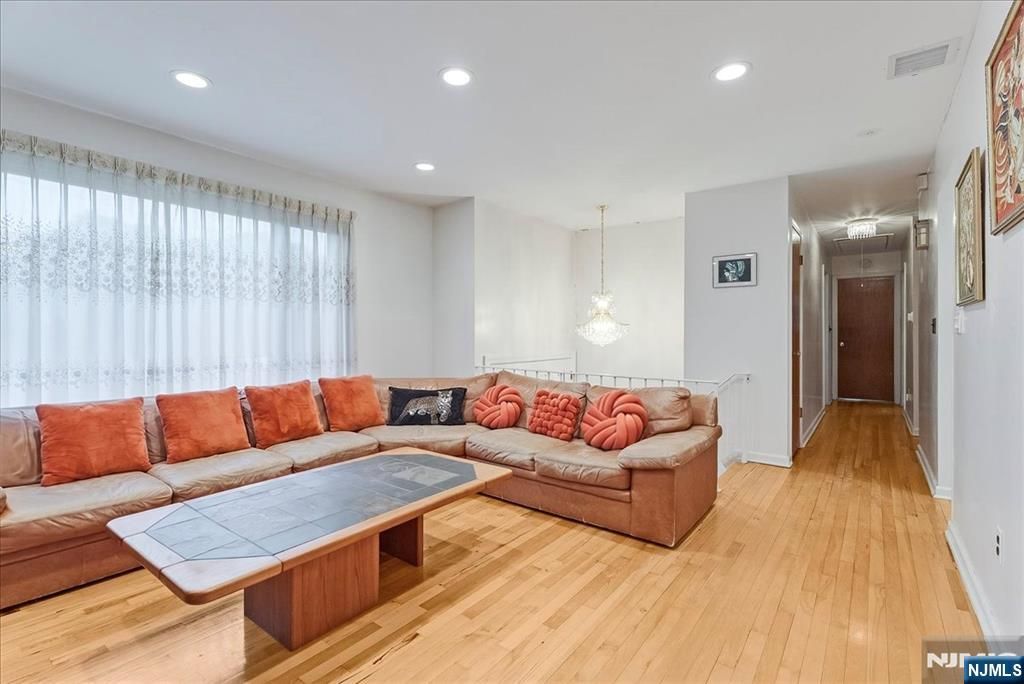 Photo of 9 Arthur Terrace, Livingston, NJ 07039 (MLS # 26019071)