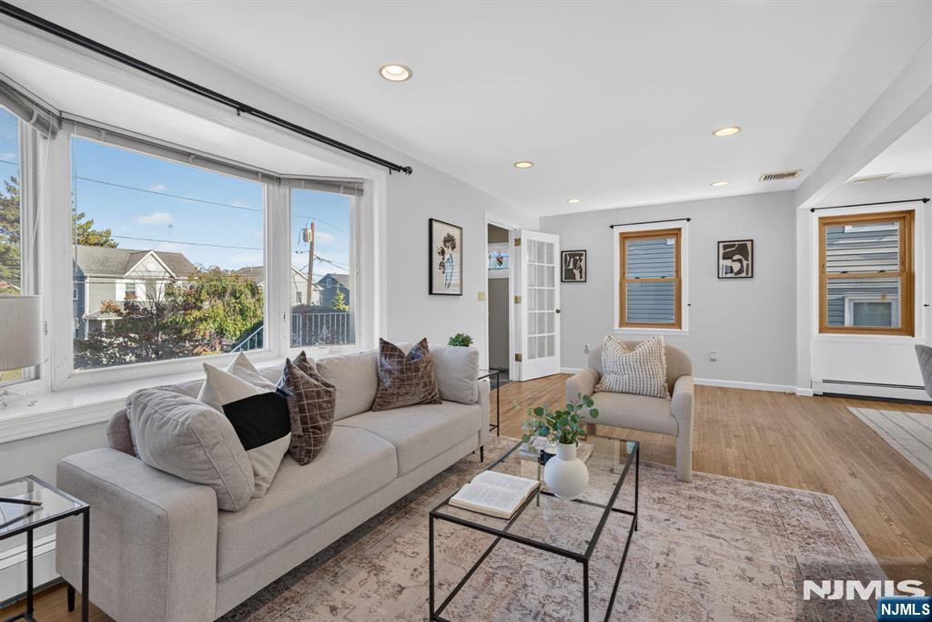 328 Windsor Road