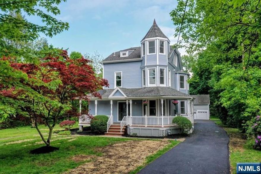 Beautiful and unique 2 year old new construction over existing foundation, almost 0.7 park-like acre on desirable Ridgewood area. House offers open floor plan, high ceilings, Large windows, top of the line kitchen finishes and appliances. Entry foyer welcomes you with beautiful open floors with LR, formal DR, Family room, eat in kitchen with a sizable island. Second level with generous Master bedroom/bath, over viewing a beautiful lot, and 3 additional bedrooms/2Baths. Third level has additional 2 bedrooms with a full bath and storage. Basement is finished. Outdoor living space is just as grand as the interior, with a backyard that is 286 ft. deep, flat and private. This home exceed expectations of even the most selective buyer. Access to top-rated schools, bustling village and NYC transportation!