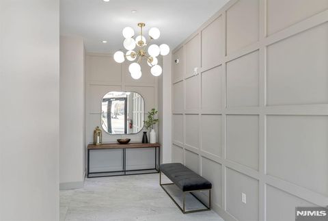 Photo of 35 Jefferson Ave #400, Westwood, NJ 07675 (MLS # 25042328)