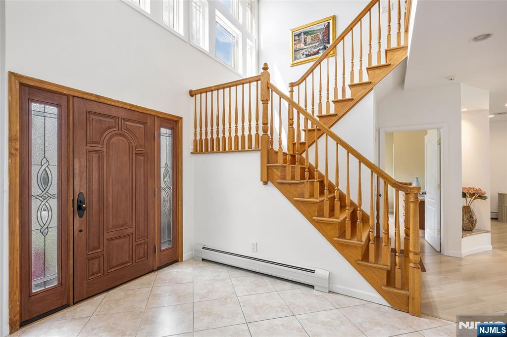 8 Marion Court