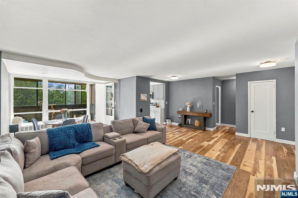 90 Prospect Avenue 3G
