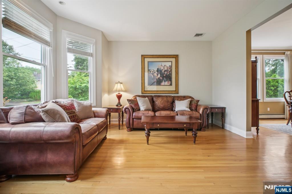 519 Laurel Road