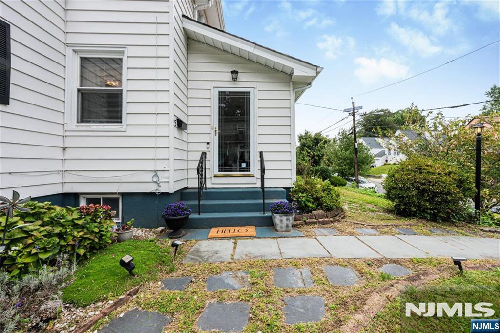 5 Smallwood Avenue