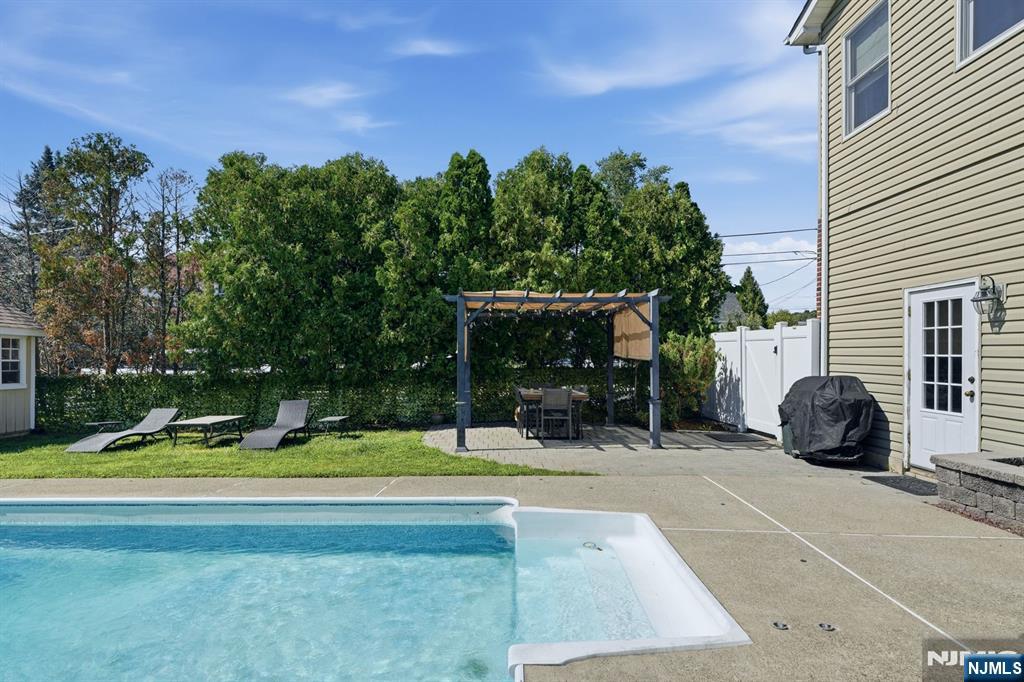 930 Ramapo Avenue