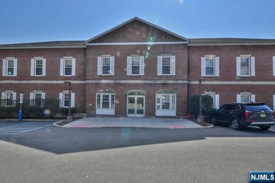 FOR SALE OR LEASE-FREESTANDING BUILDING BUILT IN 1989, 1.07 ACRE LOT LOCATED AT SIGNALED TRAFFIC LIGHT ON FOREST AND RIDGEWOOD AVENUE-CLOSE TO NYC TRANSPORTATION BY TRAIN OR BUS-CLOSE TO ALL MAJOR HIGHWAYS, CAR COUNT 20,844 PER DAY-CLOSE PROXIMITY TO THE NEW VALLEY HOSPITAL-VALLEY HEALTH SYSTEM COMING APRIL 14, 2024, ONLY 1.5 MILES AWAY ON WINTERS AVENUE IN PARAMUS, 3 MINUTE DRIVE TO ORADELL TRAIN STATION, GARDEN STATE PARKWAY, RT. 17, RT. 4 AND KINDERKAMACK ROAD. THIS LOCATION'S CURRENT USE IS A FINANCIAL FIRM AND LAW FIRM. THIS BUILDING CAN BE A PERFECT FIT FOR AN OWNER USER AND TURN THE KEY. THIS BUILDING WAS RECENTLY RENOVATED BY AN ELITE AWARD WINNING INTERIOR DESIGNER FIRM WITH IMPECCABLE FINISHES. MULTIPLE PRIVATE OFFICES, CONFERENCE ROOMS, OPEN BULL-PEN AREAS, GOLF SIMULATOR, GYM WITH FULL BATH, KITCHEN AND MUCH MORE! IT CAN ALSO BECOME A CREATIVE LOCATION FOR MANY DIFFERENT USES UPON APPROVALS FROM MUNICIPALITY; SUCH AS: DOCTORS MEDICAL CENTER, SURGERY CENTER