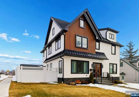 6 Hillside Terrace Wallington NJ 07057