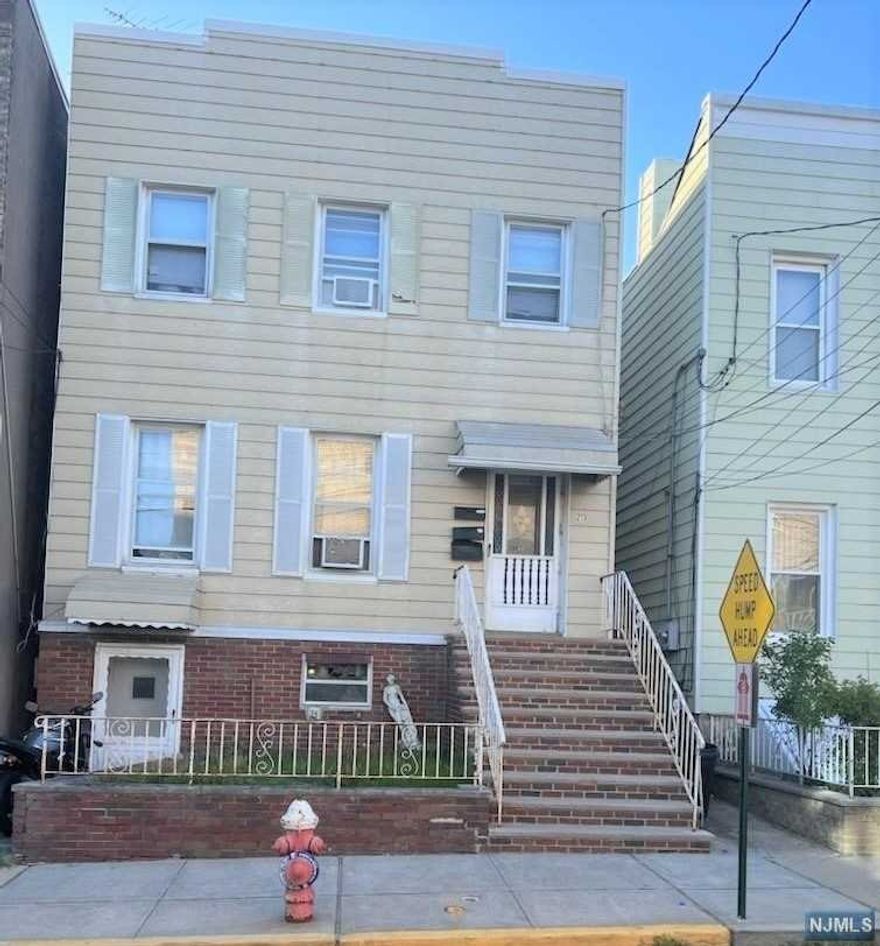 2 Family with traditional top/bottom layout. Both units feature living room, dining room and eat in kitchen. 1st floor has large primary bedroom, and another bedroom plus mudroom with entrance to patio and back yard. 2nd floor has 2 bedrooms, sun room and private deck. Basement with separate entrance has full bath, tile floor sitting area and separate space for full size washer and dryer. Currently fully rented and set up to accommodate the needs of the tenants. Home is on a one way street. Close to bus transportation, shopping, schools, restaurants, parks and so much more. Minutes to NY Waterway Ferry, GWB, Lincoln Tunnel and most North Jersey Highways.