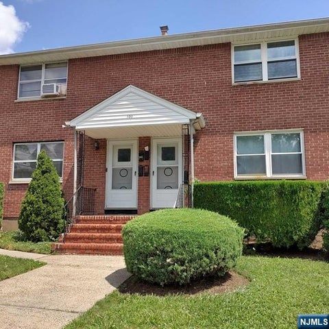 Photo of 100 Clinton #2E, Hackensack, NJ 07601 (MLS # 26033465)