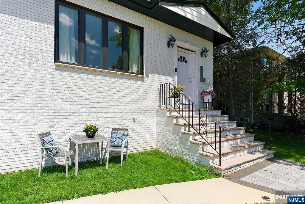 171 Madison Street