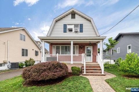 Photo of 379 Kingsland Avenue, Lyndhurst, NJ 07071 (MLS # 26025586)