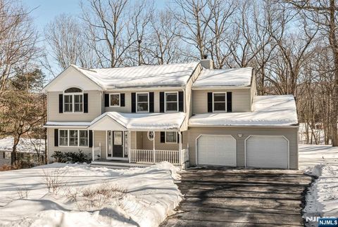 25 Alta Vista Drive Ringwood NJ 07456