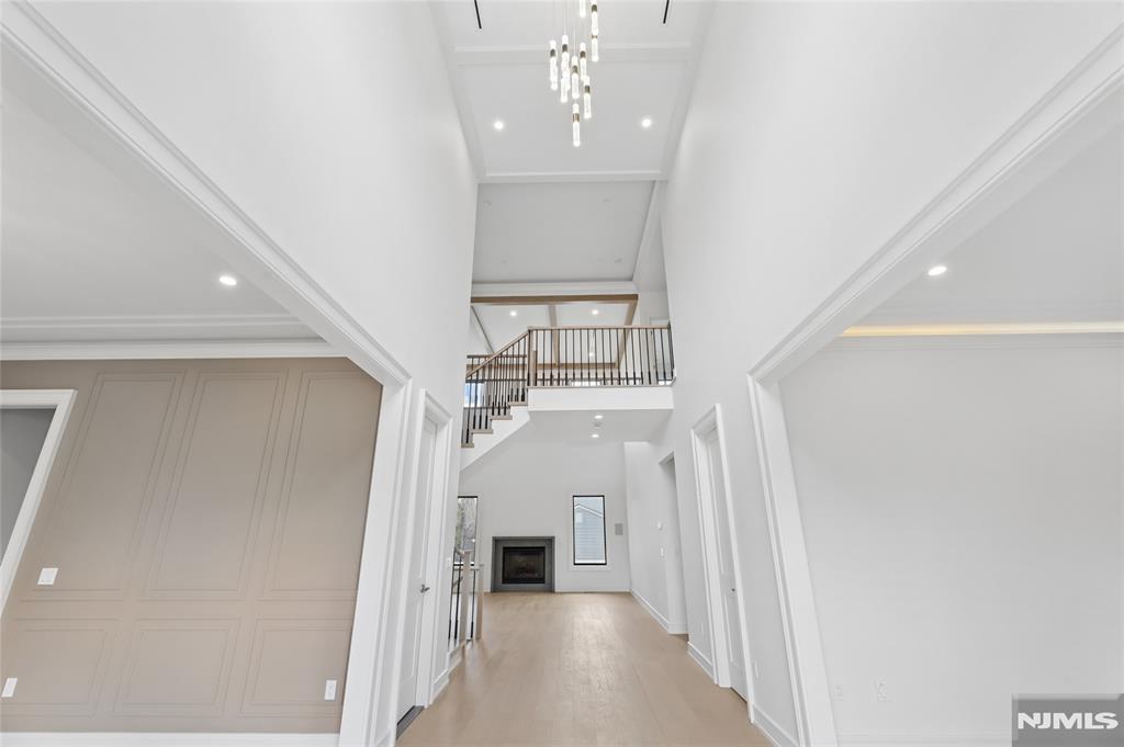 228 Spring Valley Road