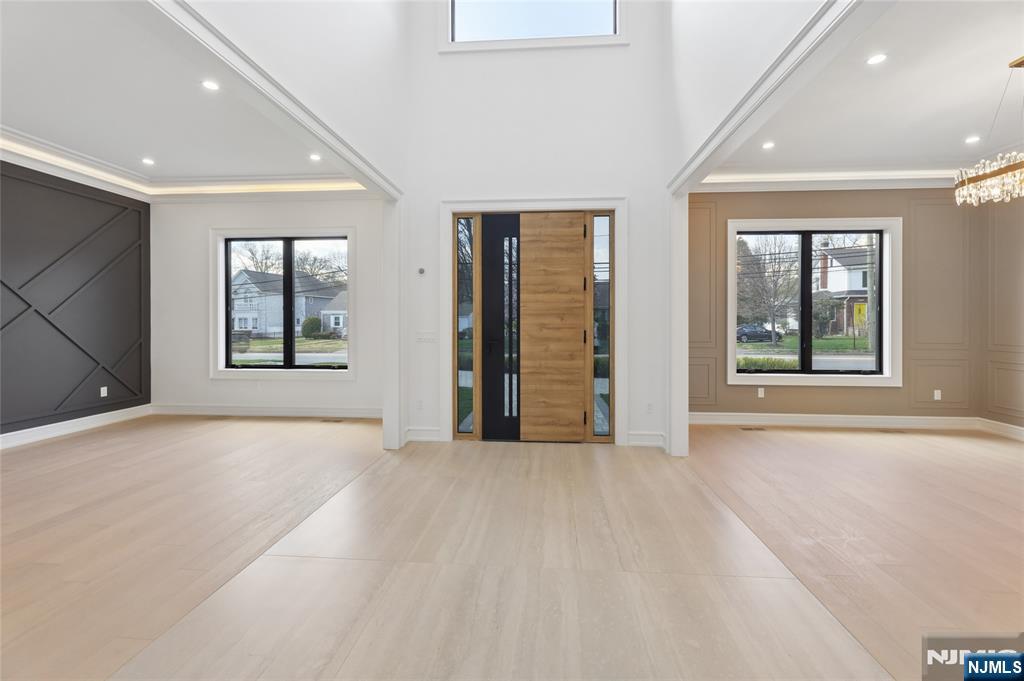 228 Spring Valley Road