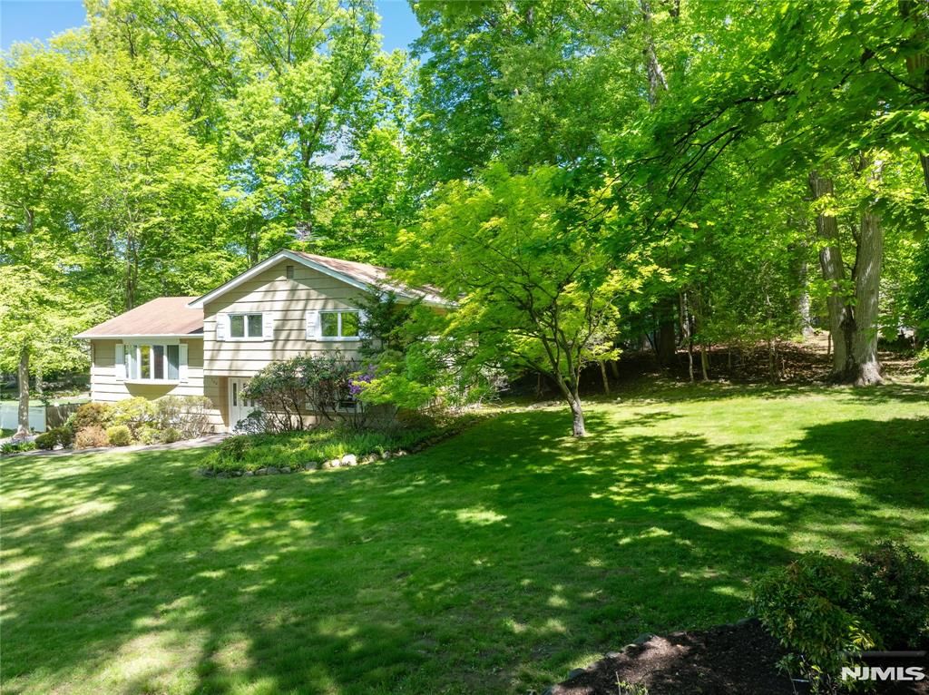 Photo of 568 Stellman Road, River Vale, NJ 07675 (MLS # 26017578)