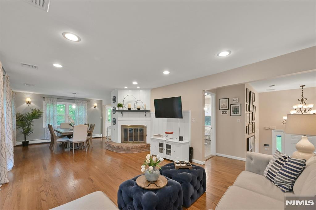 175 Edson Terrace