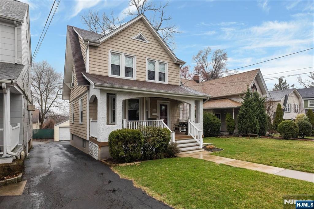 460 River Road