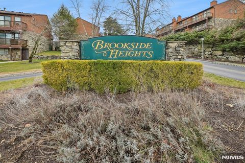 1 Brookside Heights F Wanaque NJ 07465