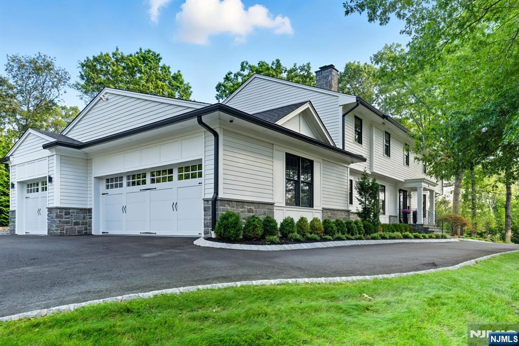 55 Ridge Road