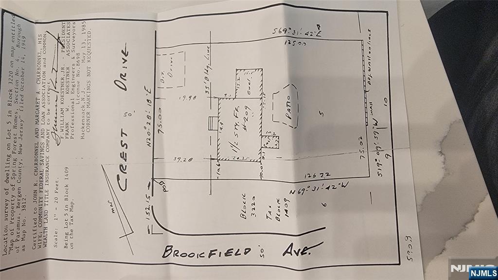 209 Crest Drive