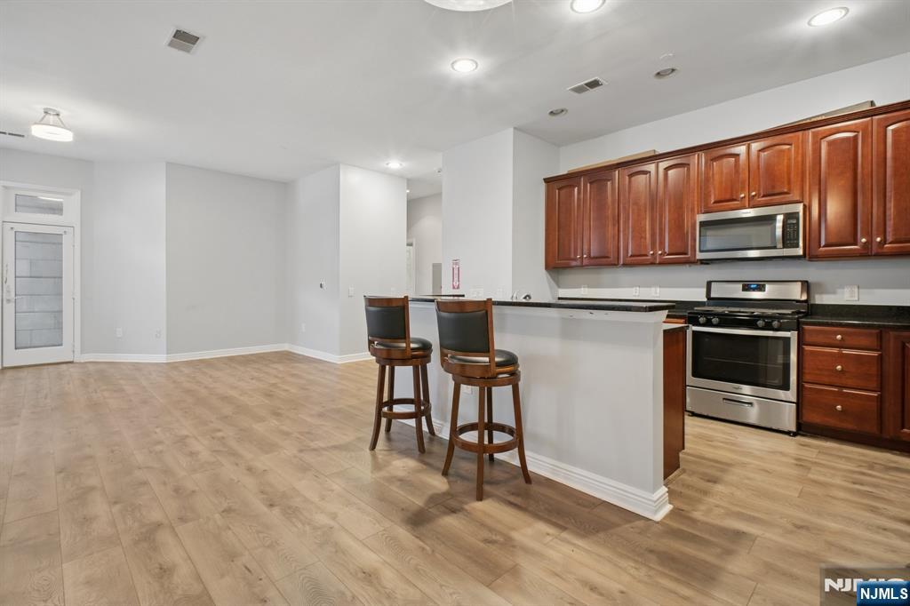 7400 River Road 111
