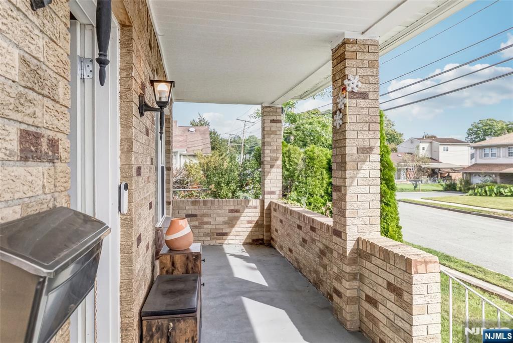 113 Willow Street