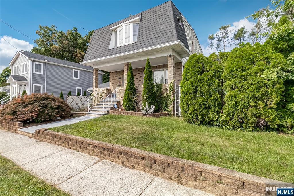 113 Willow Street