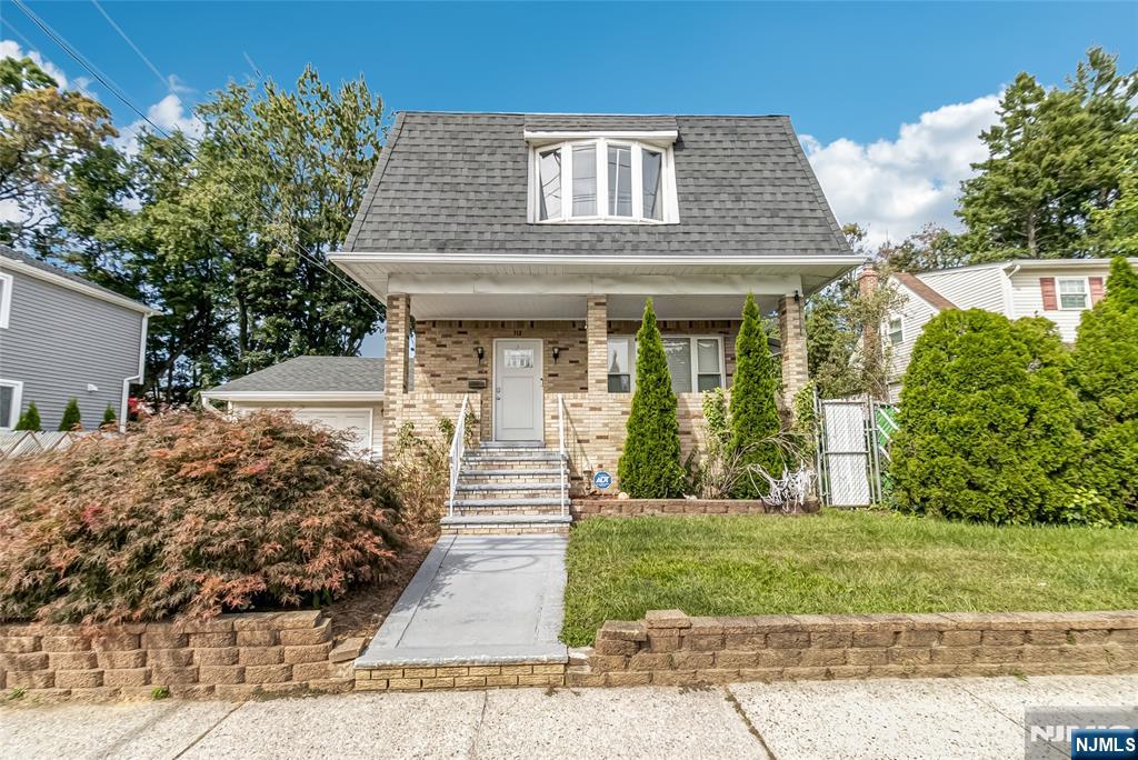 113 Willow Street