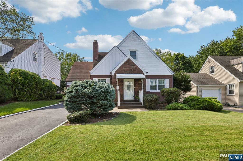 Homes for Sale in Northern NJ | ThisIsRiverEdge.com 153 Madison Avenue