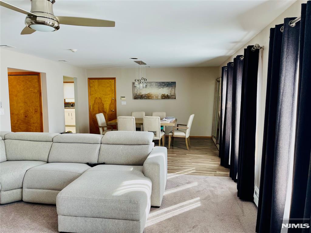 239 Wallington Avenue