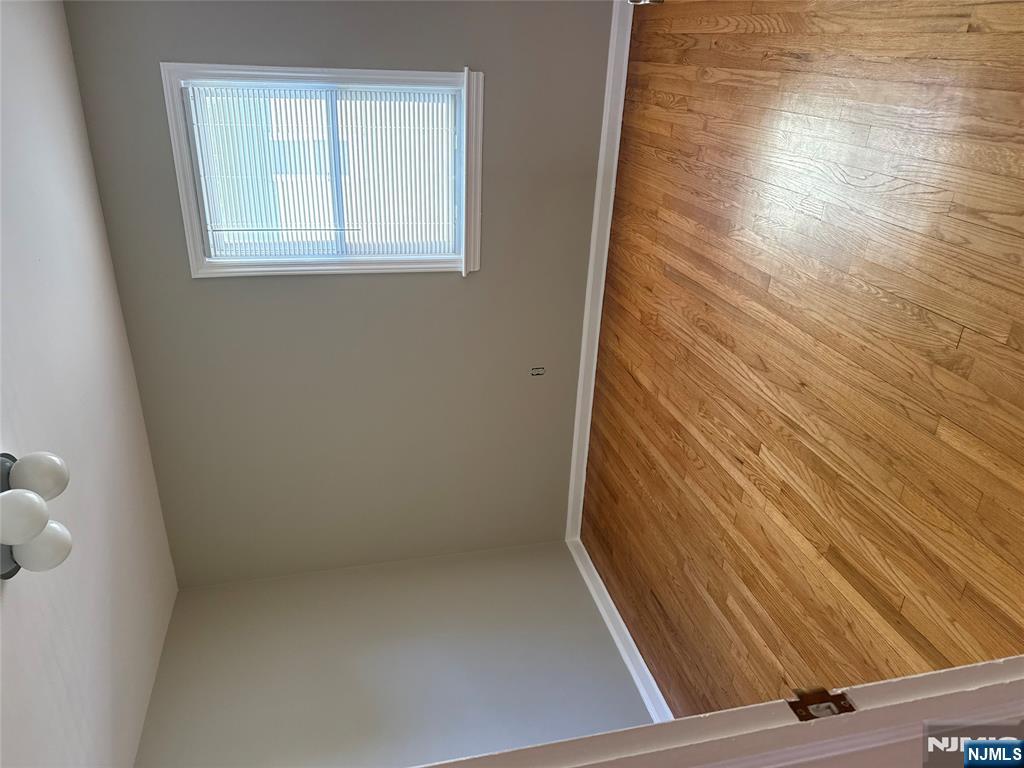 Lodi, New Jersey 07644, United States, 2 Bedrooms Bedrooms, ,1 BathroomBathrooms,Residential,Pending,189507