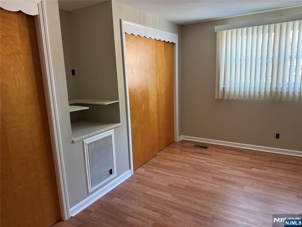 Lodi, New Jersey 07644, United States, 2 Bedrooms Bedrooms, ,1 BathroomBathrooms,Residential,Pending,189507