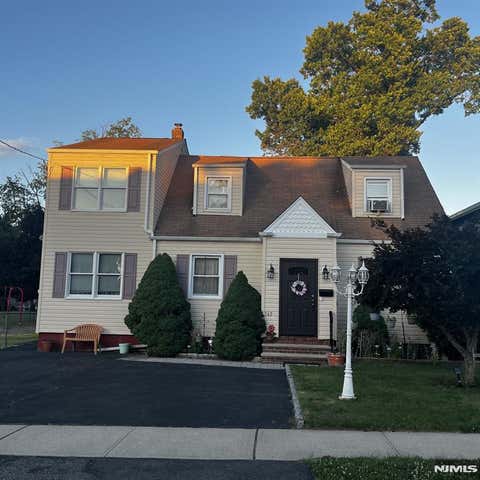 Photo of 165 Woods AVE #2nd Fl., Bergenfield, NJ 07621 (MLS # 26019493)