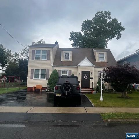 Photo of 165 Woods AVE #2nd Fl., Bergenfield, NJ 07621 (MLS # 26019493)