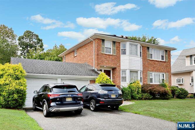 118 Diamond Bridge Avenue
