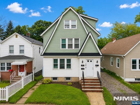 Photo of 52 Thomas Street, Bloomfield, NJ 07003 (MLS # 26038691)