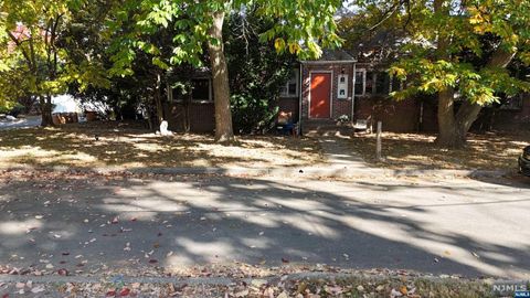 61 Graham Place Teaneck NJ 07666