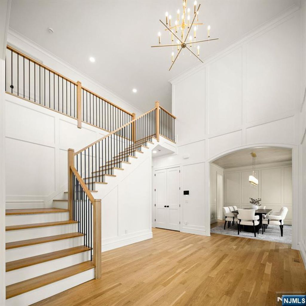 Photo of 780 Frederick Court, Wyckoff, NJ 07481 (MLS # 26010467)