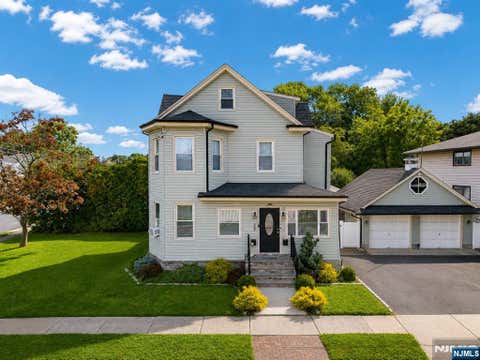 Photo of 255 E 54th Street, Elmwood Park, NJ 07407 (MLS # 26032234)