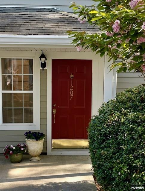 Property for Sale at 1207 Richmond Road, Mahwah, New Jersey - Bedrooms: 2 
Bathrooms: 1  - $440,000