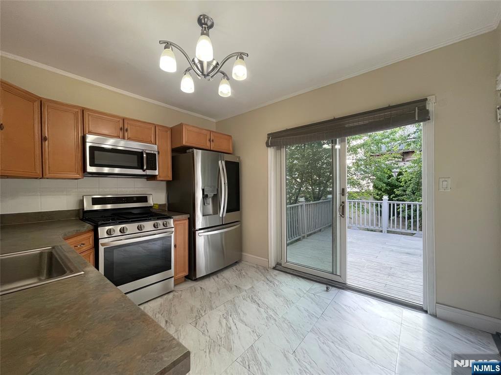 19 Linden Avenue