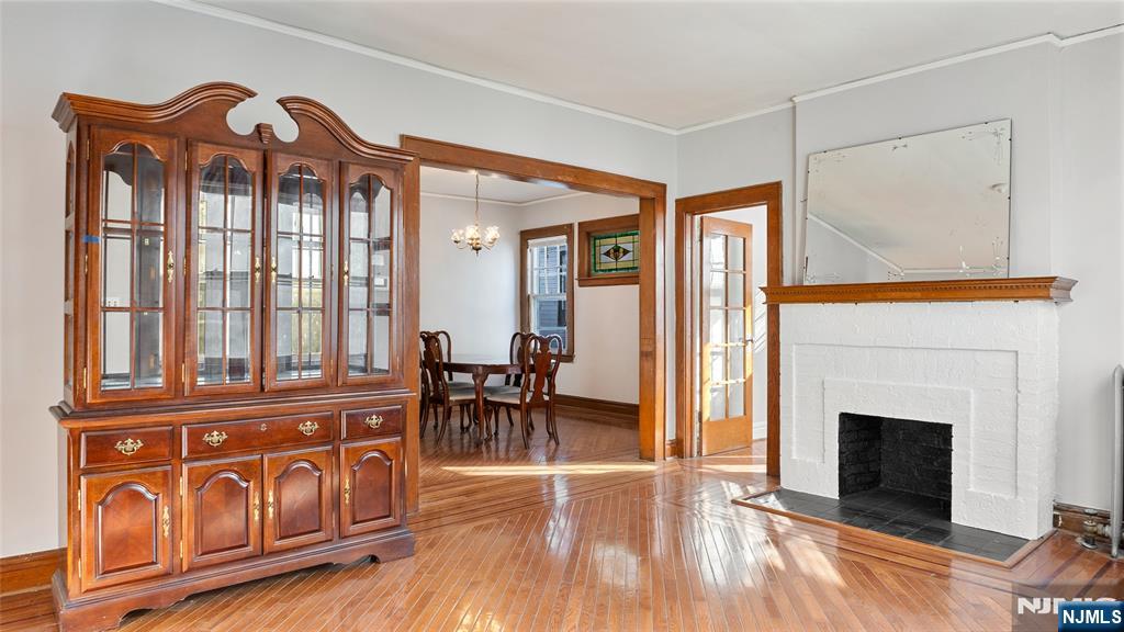 24 Arsdale Terrace