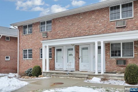 903 Washington Drive Ramsey NJ 07446